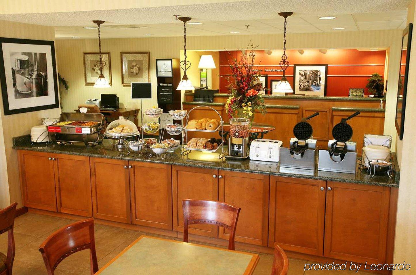 Hampton Inn Бардстаун Ресторант снимка